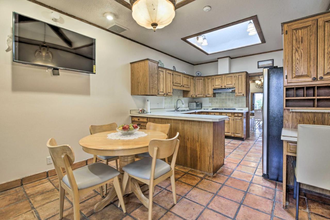 Elegant El Paso Condo About 10 Mi To Downtown! Loma Terrace Екстер'єр фото