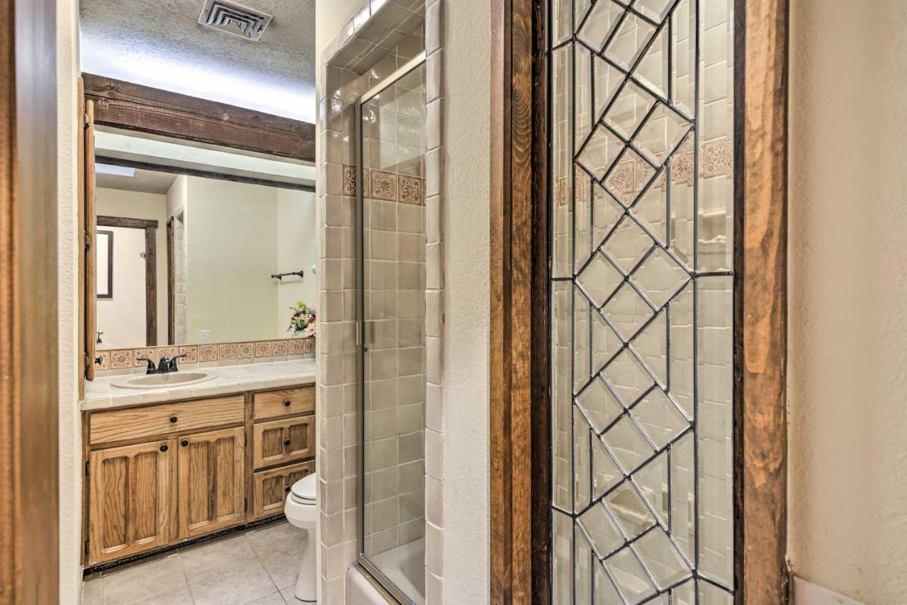 Elegant El Paso Condo About 10 Mi To Downtown! Loma Terrace Екстер'єр фото